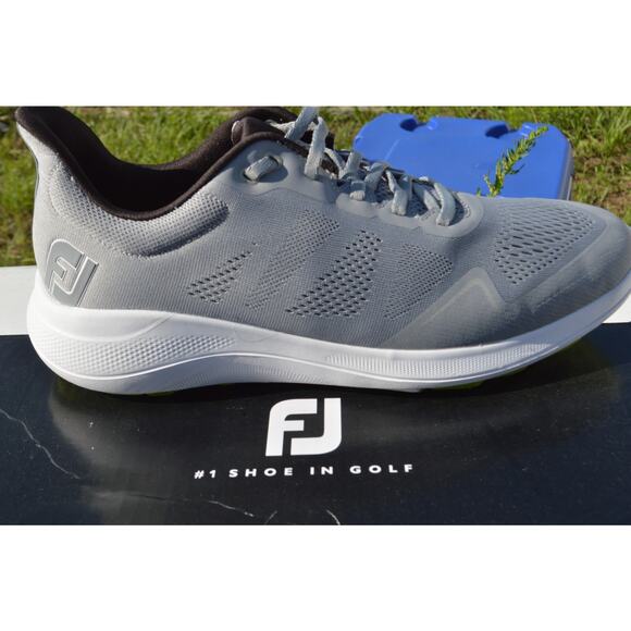 FootJoy Men's FJ Flex XP Previous Season Style Golf 10 Wide - Picture 1 of 6
